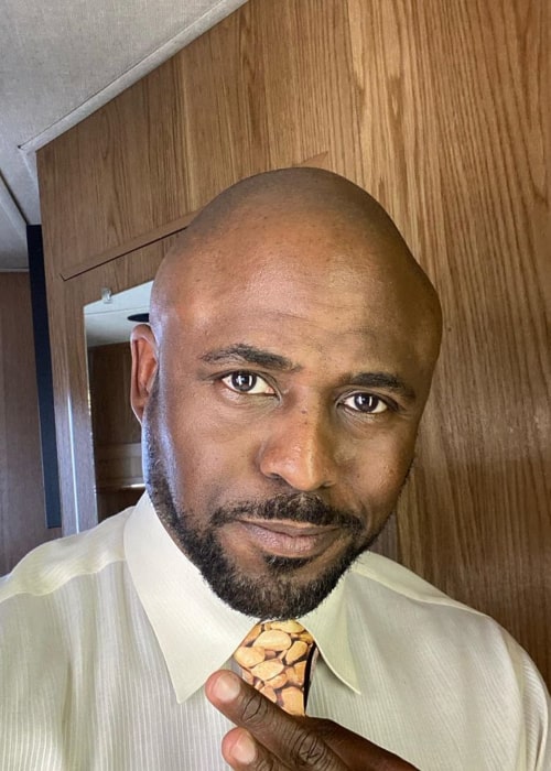 Wayne Brady in an Instagram selfie from February 2020