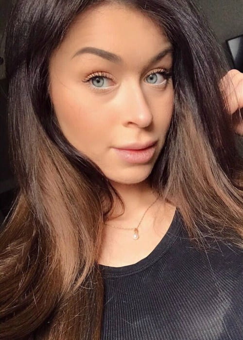 Clara Felicia Lindblom in an Instagram selfie as seen in February 2020