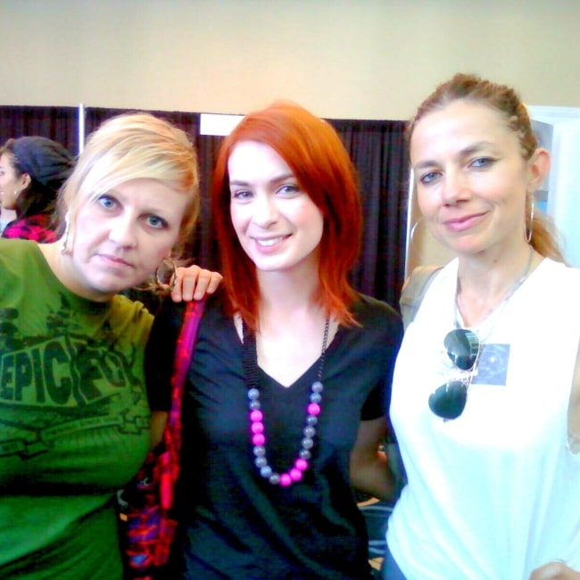 Irina Slutsky, Felicia Day, and Justine Bateman as seen in a picture taken at the International Academy of Web Television October 19, 2009