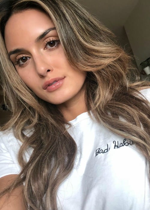 Julia Rose in an Instagram selfie as seen in November 2018