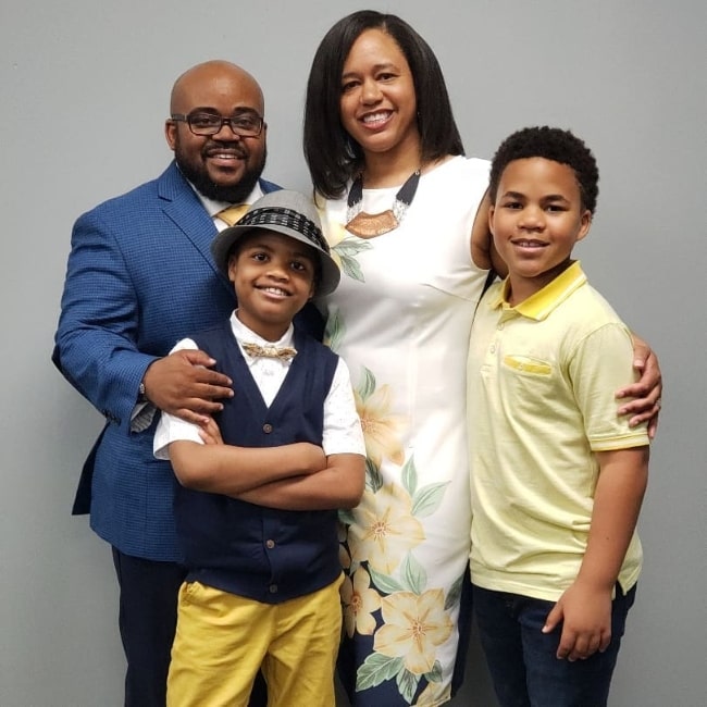 Maceo Smedley (Corner Right) as seen while posing for a family picture in April 2019