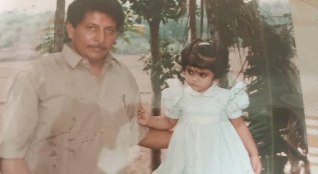 Manjima Mohan with her father in a childhood picture posted in 2019