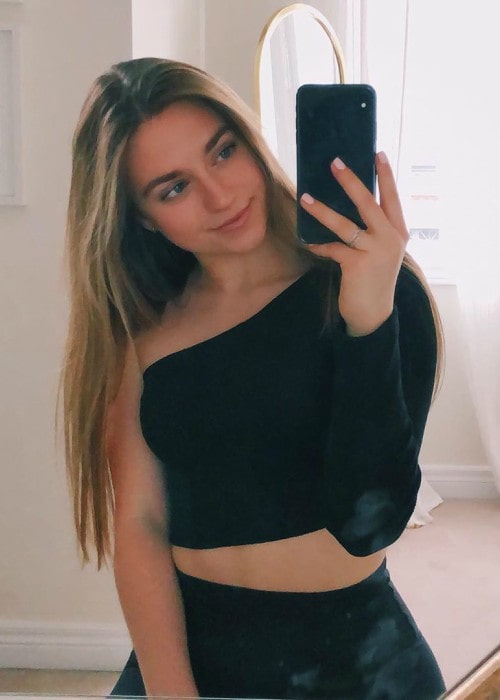 Sadie Aldis as seen while taking a mirror selfie in April 2020