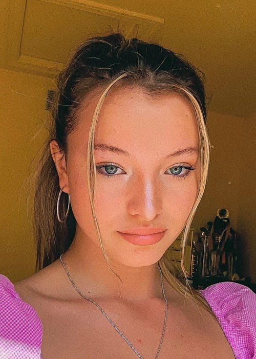 Sharlize True in an Instagram selfie as seen in May 2020