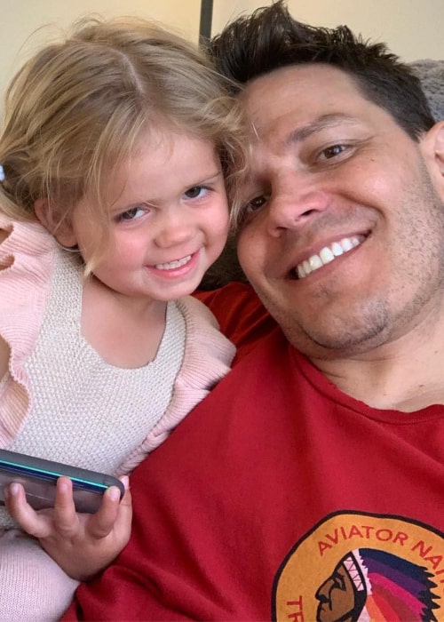 Travis Talbott and his daughter Ryatt Talbott, as seen in an Instagram Post in May 2019