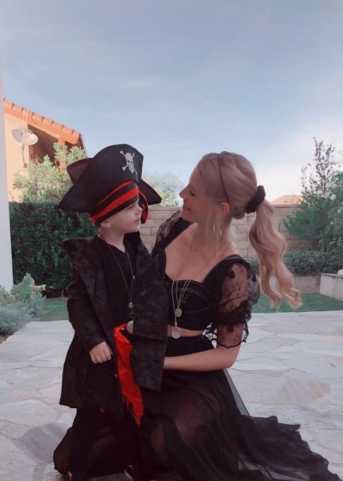 Briana Jungwirth as seen in a picture taken with her son Freddie Reign in November 2018