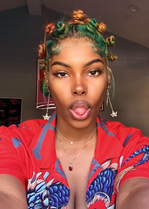 Diamond White in an Instagram selfie from June 2020