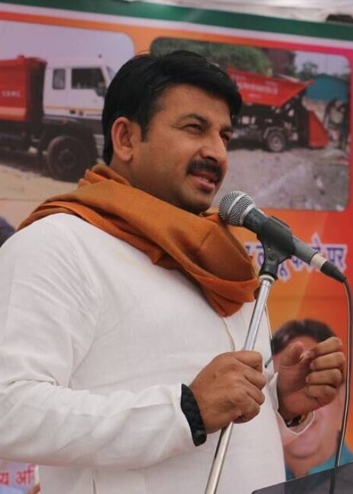 Manoj Tiwari as seen in an Instagram Post in May 2017