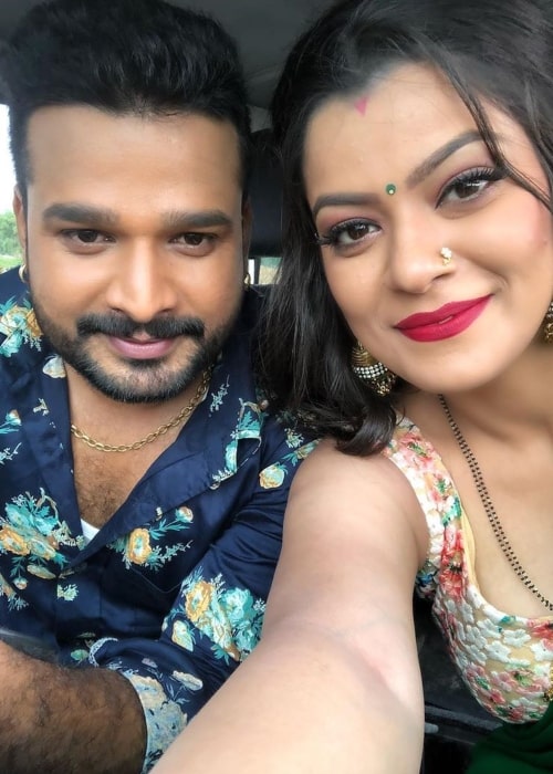 Nidhi Jha as seen in a selfie that was taken with actor, model, and playback singer Ritesh Pandey in the past