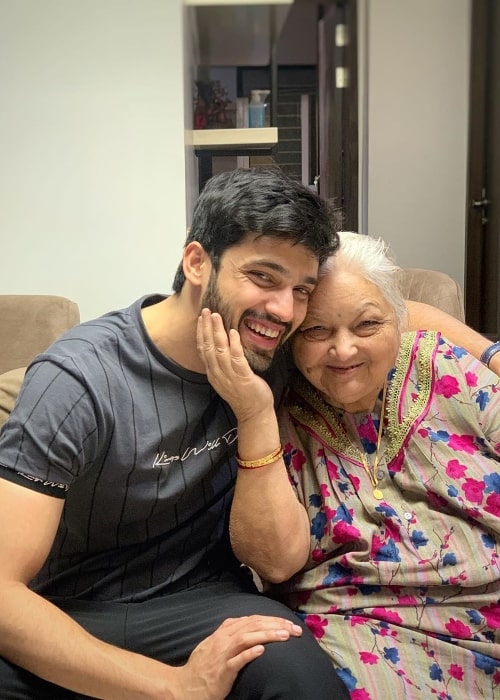 Parth Samthaan as seen while smiling in a picture along with his maternal grandmother in March 2020