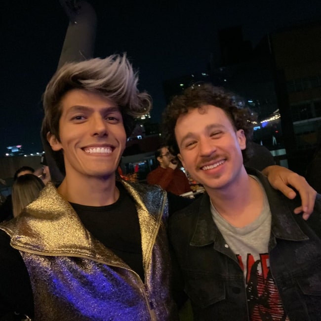 Rafa Polinesio as seen in a selfie taken with social media star Luis El Crack in December 2019