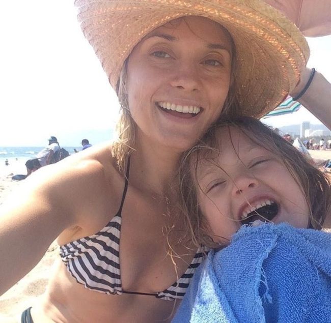 Spencer Grammer seen taking a selfie with her son Emmett