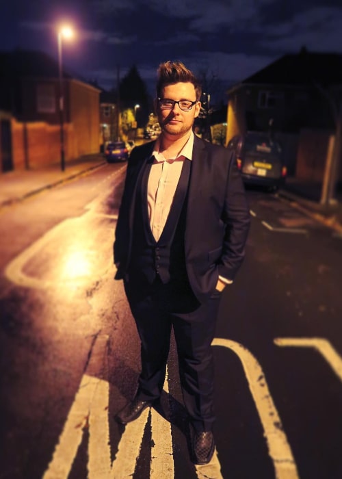 TomSka as seen in an Instagram Post in November 2016