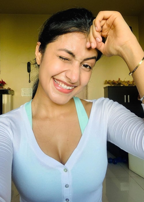 Dhanashree Verma in an Instagram selfie from April 2020