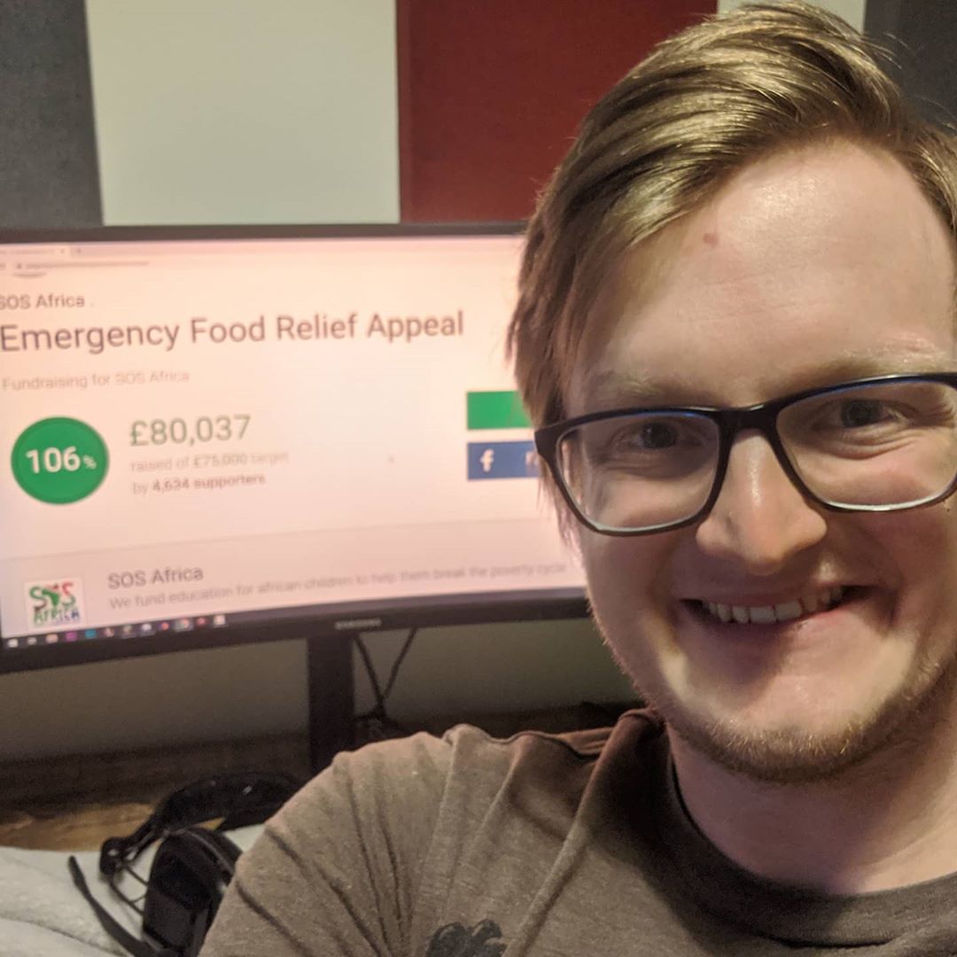 Grian as seen in a selfie taken while thanking his fans for helping him raise charity money for SOSAfrica's Emergency Food Relief Appeal mission in May 2020