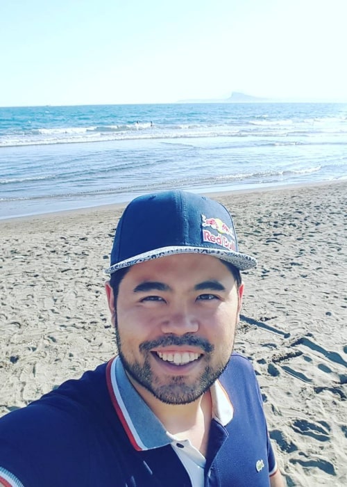 Hikaru Nakamura in an Instagram selfie from May 2016