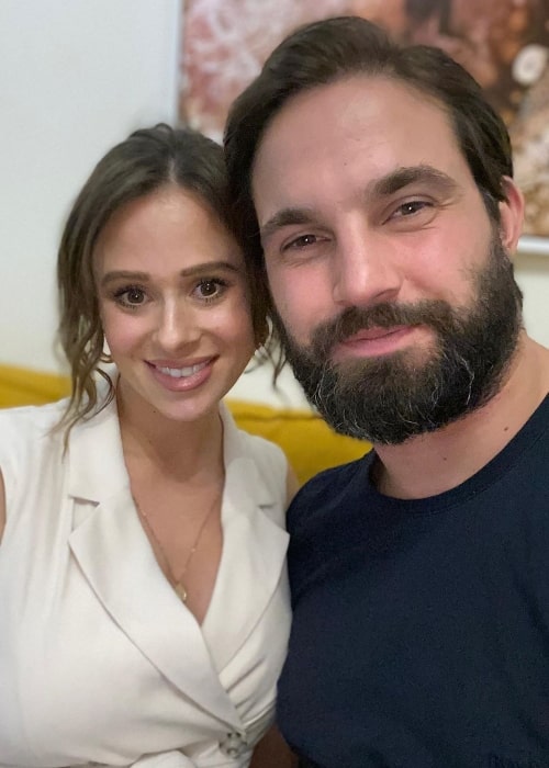 Jamie Jewitt as seen while clicking a selfie alongside Camilla Thurlow in July 2019