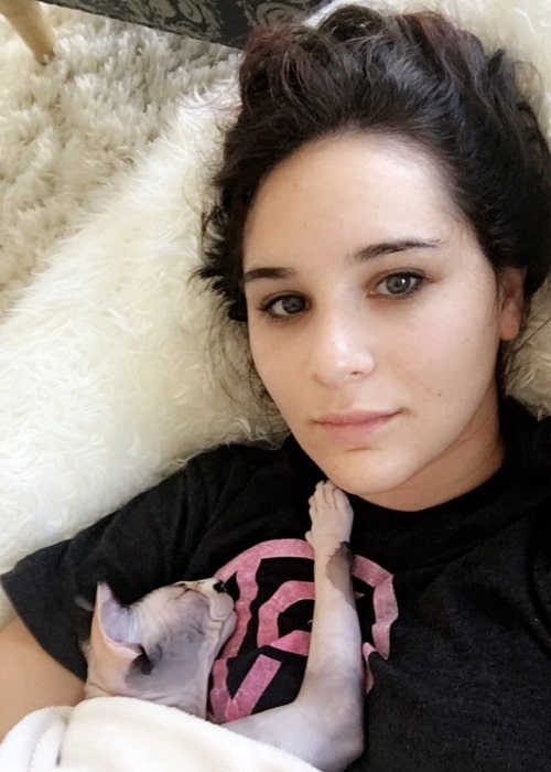 Kelli King as seen in a selfie taken with her cat in August 2016