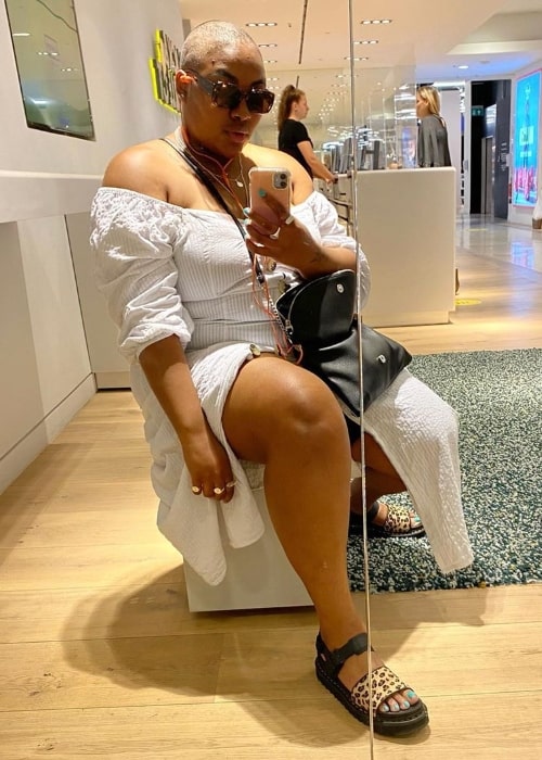 Nyome Nicholas-Williams as seen while taking a mirror selfie in London, United Kingdom in July 2020