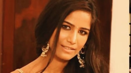 Poonam Pandey Height, Weight, Age, Family, Facts, Boyfriend, Biography