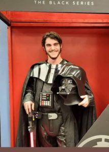 RJ Mitte Height, Weight, Age, Girlfriend, Family, Facts, Biography