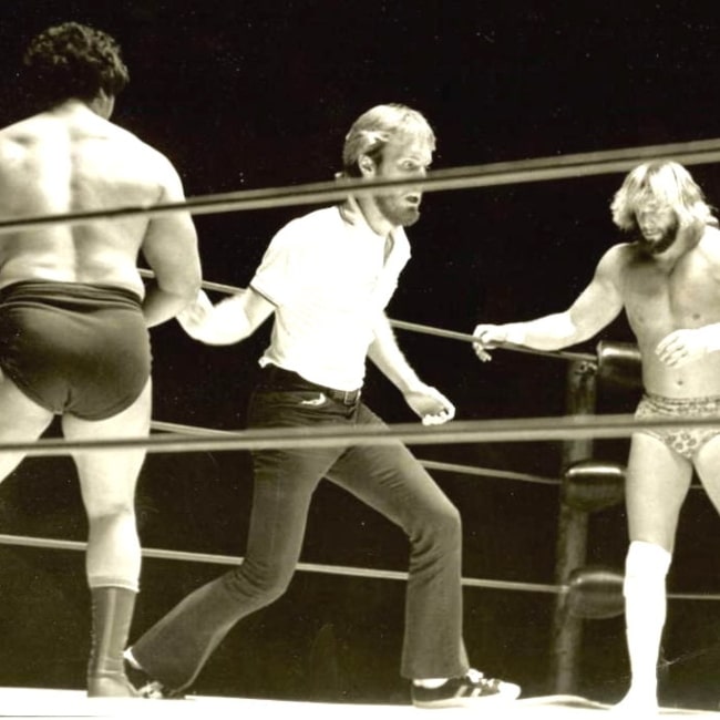 Randy Savage (Right) facing of aginst former wrestler Roberto Soto in a match that was held in Macon, GA