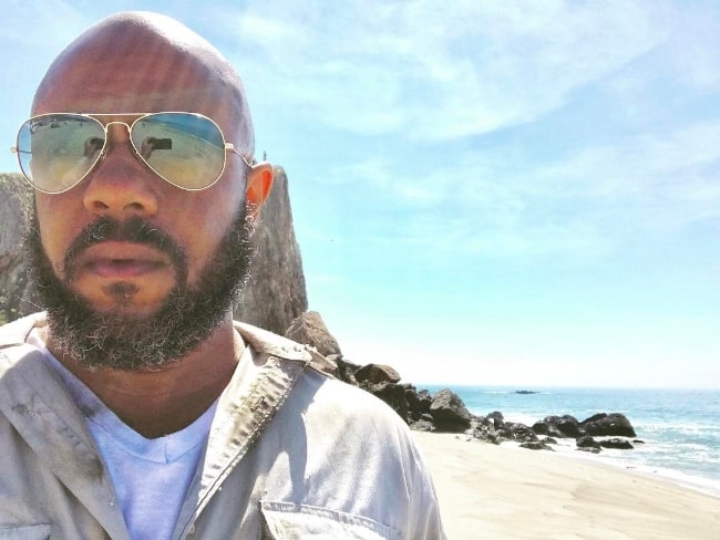 Rockmond Dunbar as seen while taking a selfie on the set of 'Scorpion' in April 2017