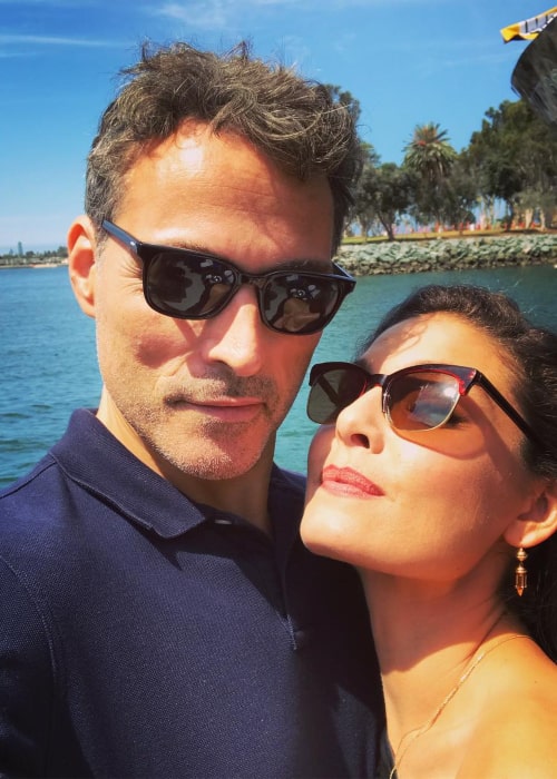 Rufus Sewell with actress Alexa Davalos, in an Instagram selfie from July 2018