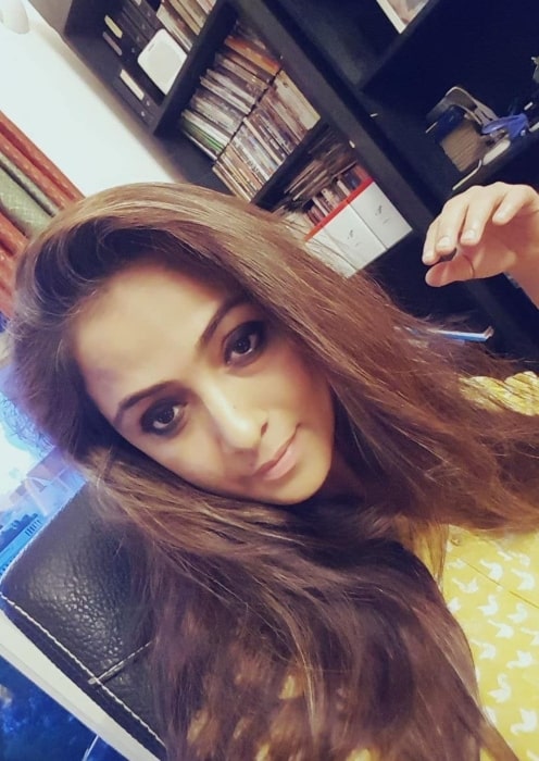 Simran sharing her selfie in February 2020