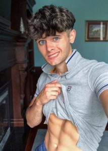 Anthony Cushion Height, Weight, Facts, Boyfriend, Education, Biography