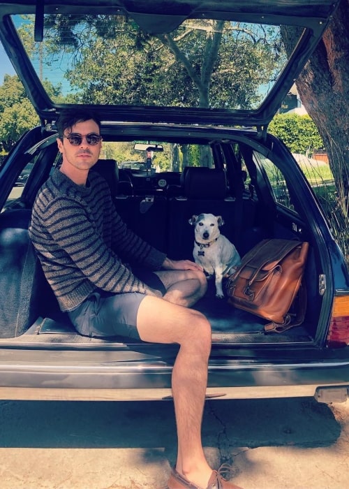 Blake Lee as seen in a picture that was taken with his dog in April 2019