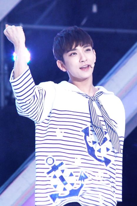 Joshua as seen onstage during the Dream Concert in 2016