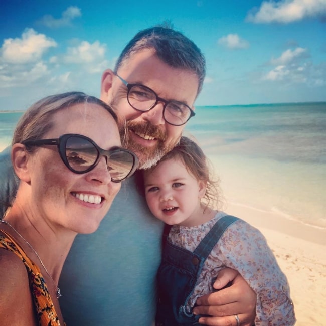 Kathryn Thomas with her family in December 2019