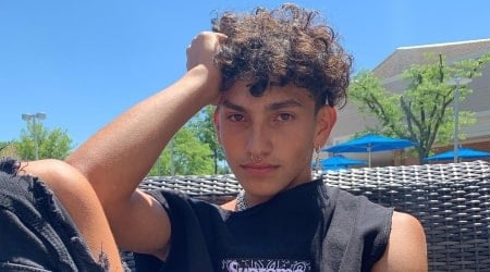 PapiGarciaaa Height, Weight, Age, Body Statistics