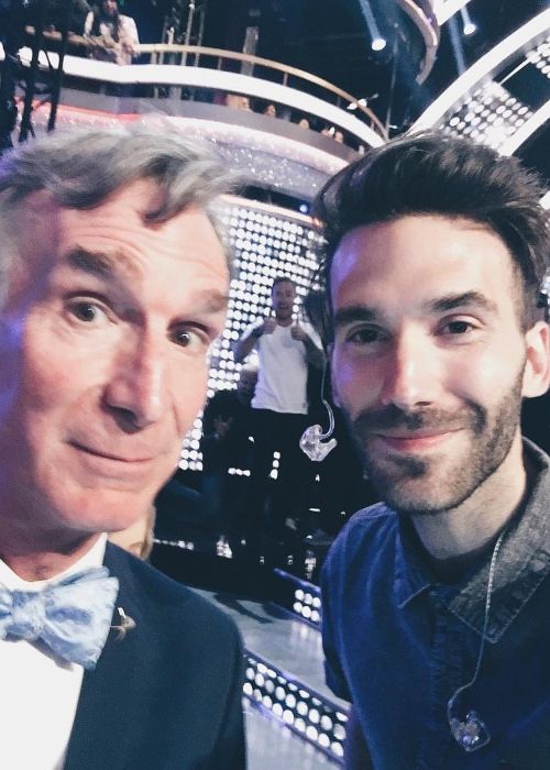 Brian Willett as seen taking a selfie with Bill Nye in 2017