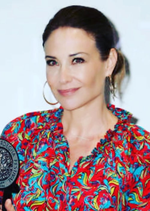 Claire Forlani - Age, Family, Bio