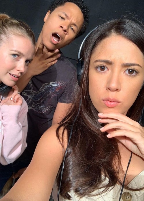 Devon Hales as seen in a selfie that was taken with her co-stars 𝗖𝗵𝗮𝗿𝗶𝘁𝘆 𝗖𝗲𝗿𝘃𝗮𝗻𝘁𝗲𝘀 and Eric Graise in August 2020