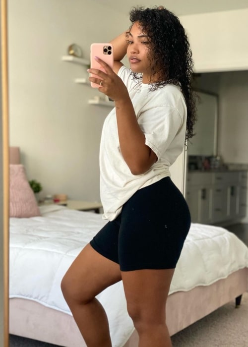 Jasmine2Times as seen in a selfie that was taken in September 2020