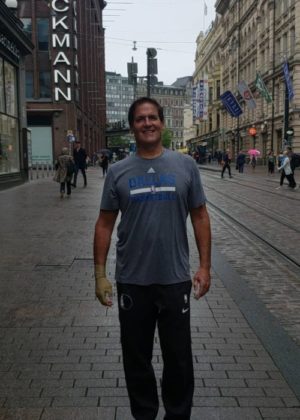 Mark Cuban Height, Weight, Family, Facts, Spouse, Education, Biography