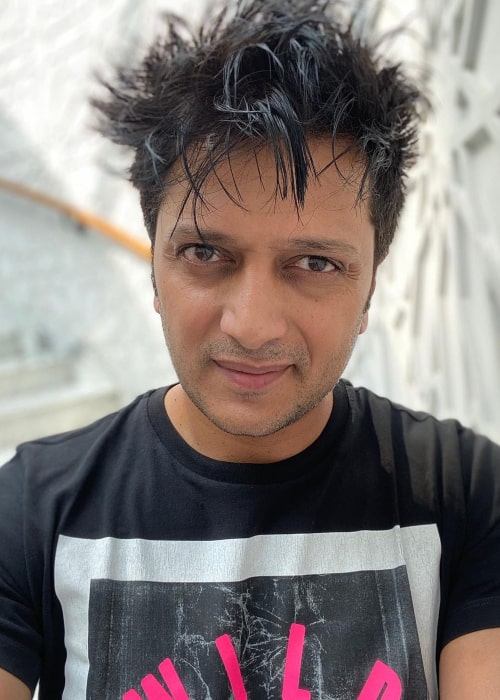 Riteish Deshmukh in an Instagram selfie from October 2019