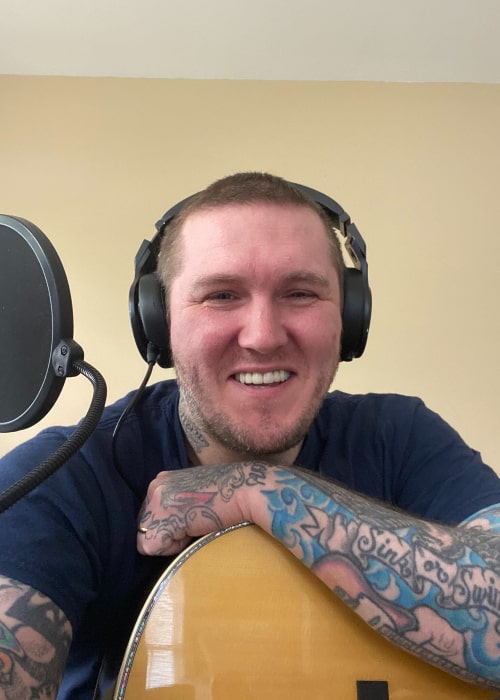 Brian Fallon as seen in a Twitter Post in May 2020