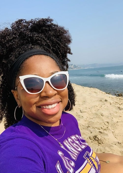 Giovonnie Samuels as seen while clicking a selfie at Malibu Beach in October 2020