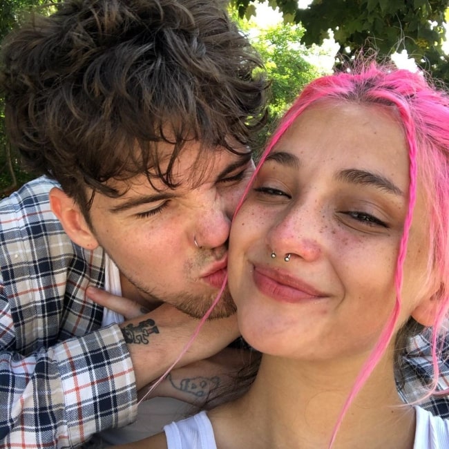 H8 Music and Amanda Arcuri in a selfie that was taken at the Trinity Bellwoods Park in July 2020