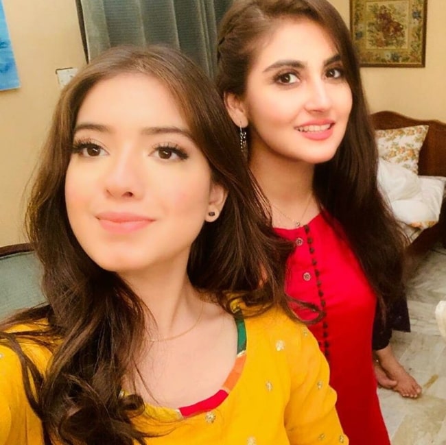 Hiba Bukhari (Right) smiling in a selfie alongside Arisha Razi Khan in August 2019