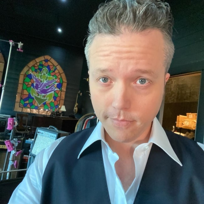 Jason Isbell Height Weight Age Spouse Family Facts Biography