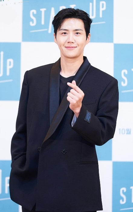 Kim Seon-ho as seen while posing for the camera at the 2020 start up press conference