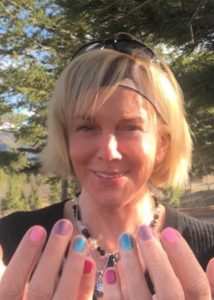 Linda Purl Height, Weight, Family, Facts, Boyfriend, Education, Biography