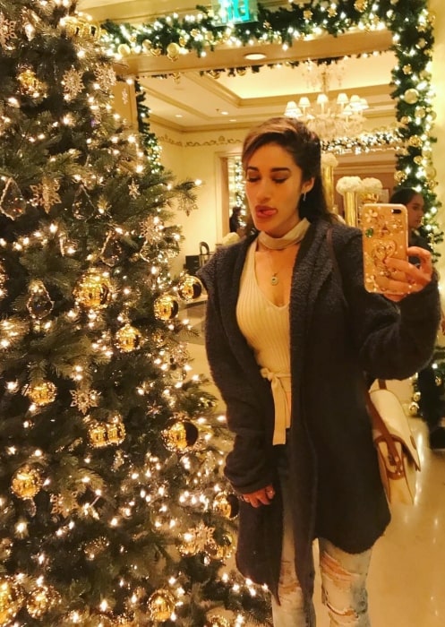 Q'orianka Kilcher in December 2017 beginning to celebrate Christmas