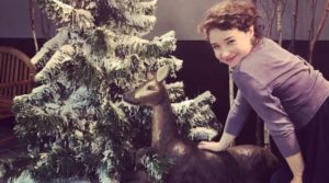 Sarah Steele