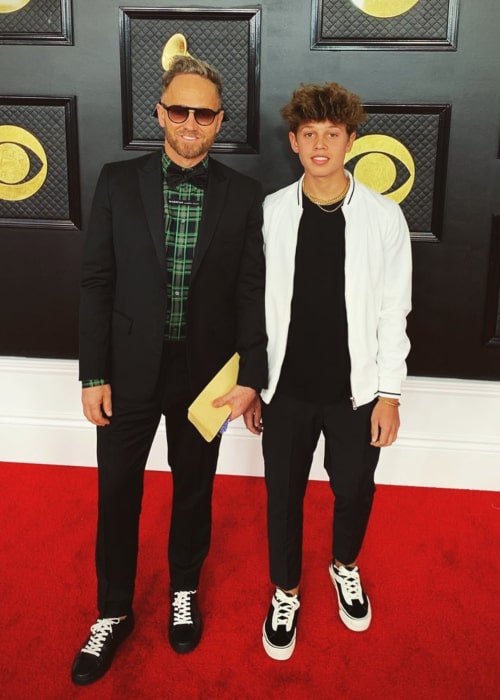 TobyMac with his son Leo, at the Grammy Awards, in January 2020